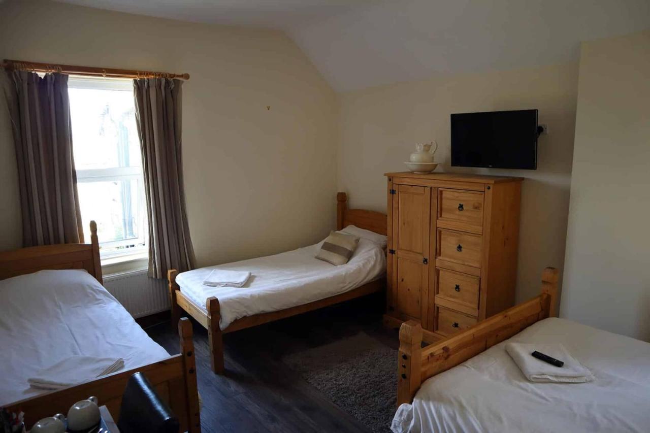 The Hare & Hounds Inn Foulridge Εξωτερικό φωτογραφία