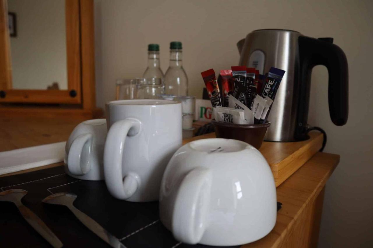 The Hare & Hounds Inn Foulridge Εξωτερικό φωτογραφία