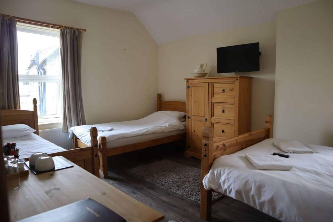The Hare & Hounds Inn Foulridge Εξωτερικό φωτογραφία