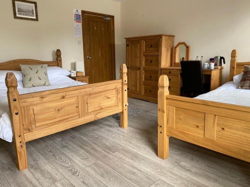 The Hare & Hounds Inn Foulridge Εξωτερικό φωτογραφία