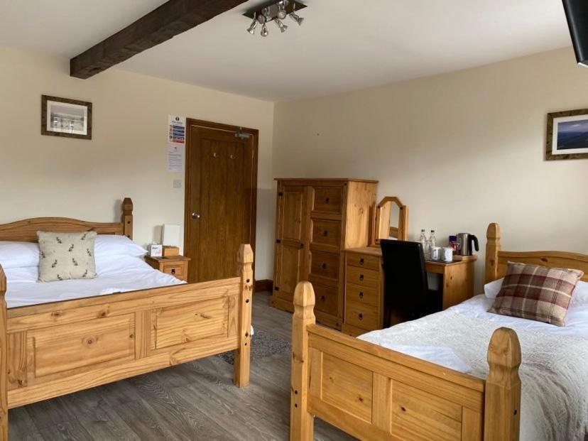 The Hare & Hounds Inn Foulridge Εξωτερικό φωτογραφία