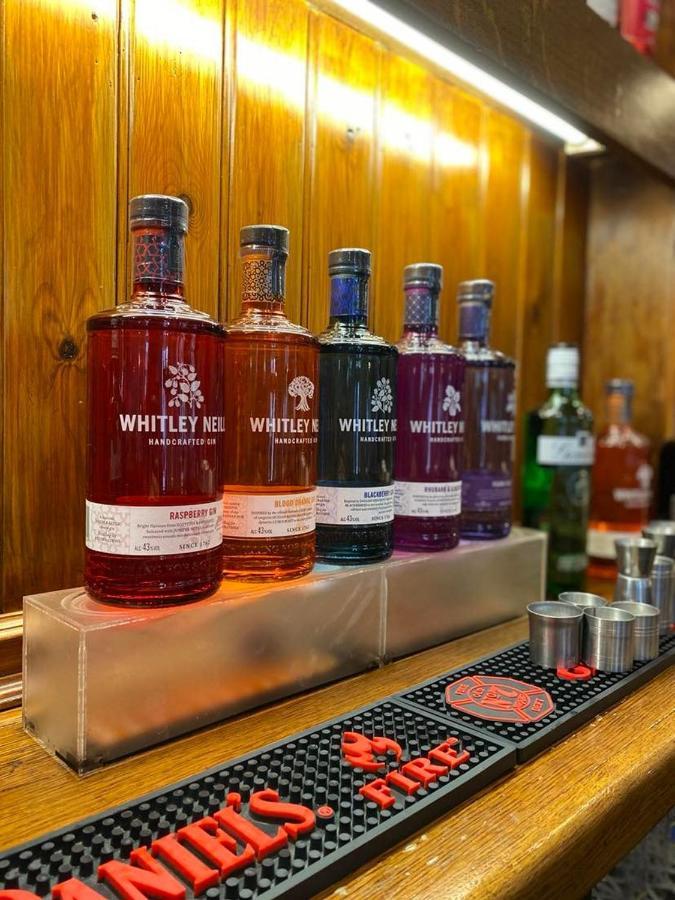 The Hare & Hounds Inn Foulridge Εξωτερικό φωτογραφία
